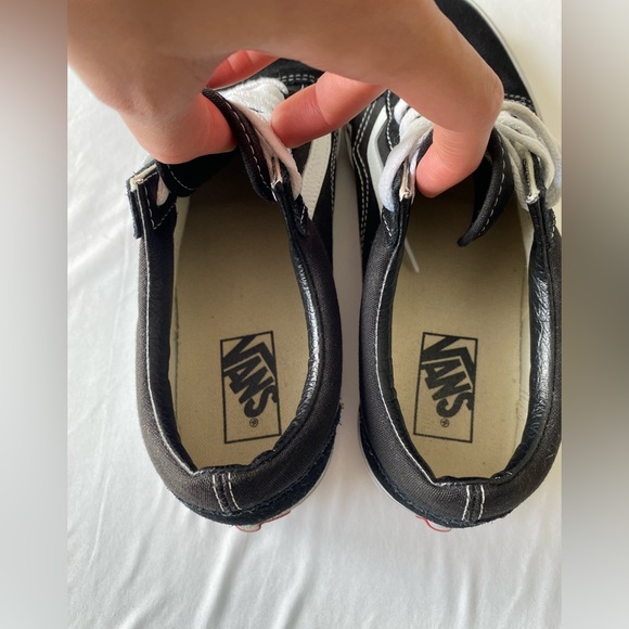 Women’s Low Top Old Skool Vans - Picture 3 of 5